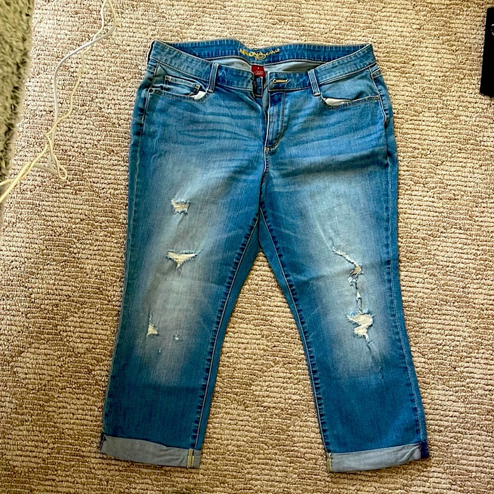 Capri jeans